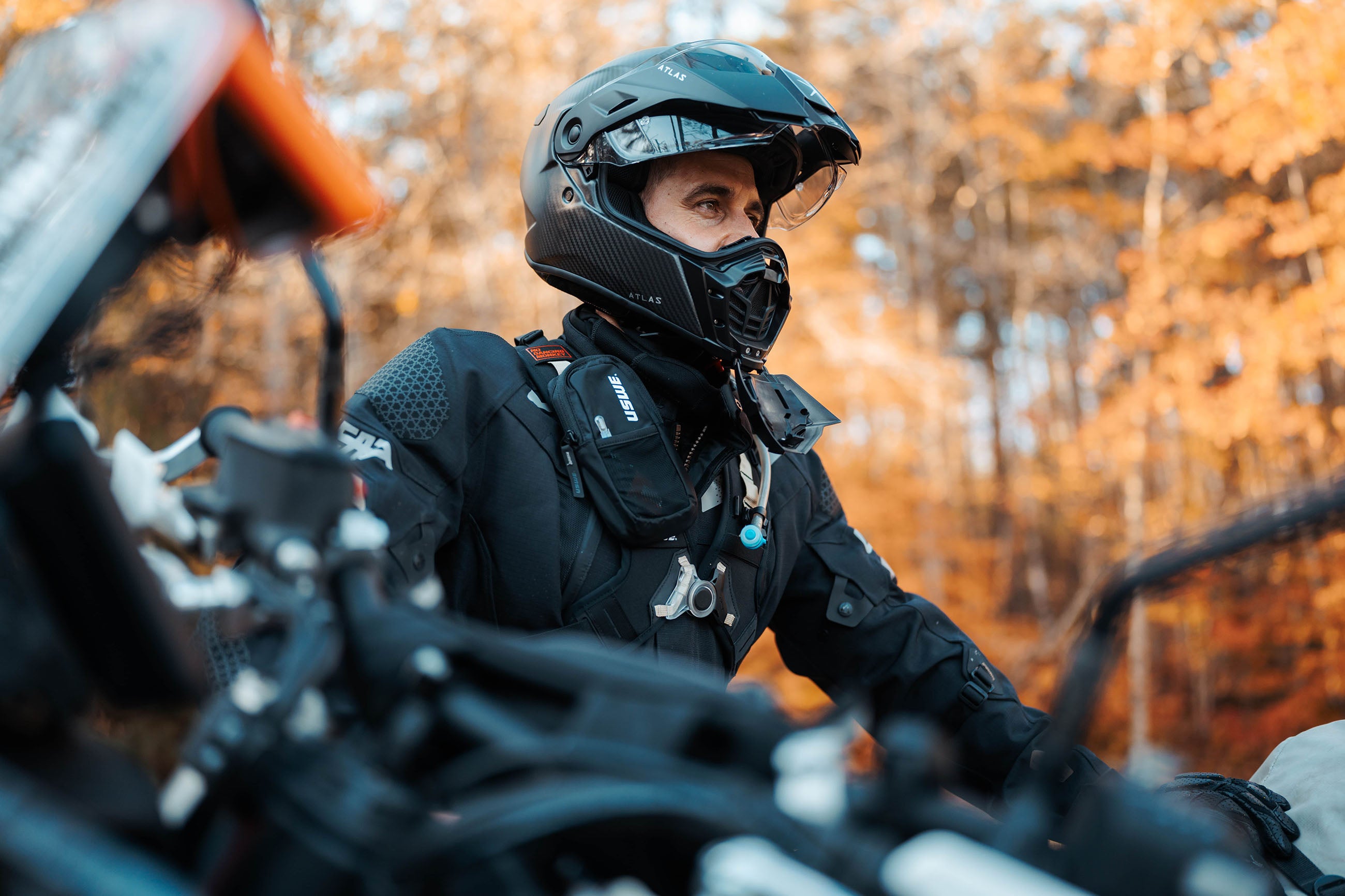 atlas helmet motorcycle Schuberth E2 DOT Gear fighter appearance for the road CKX Atlas Carbon | Kimpex